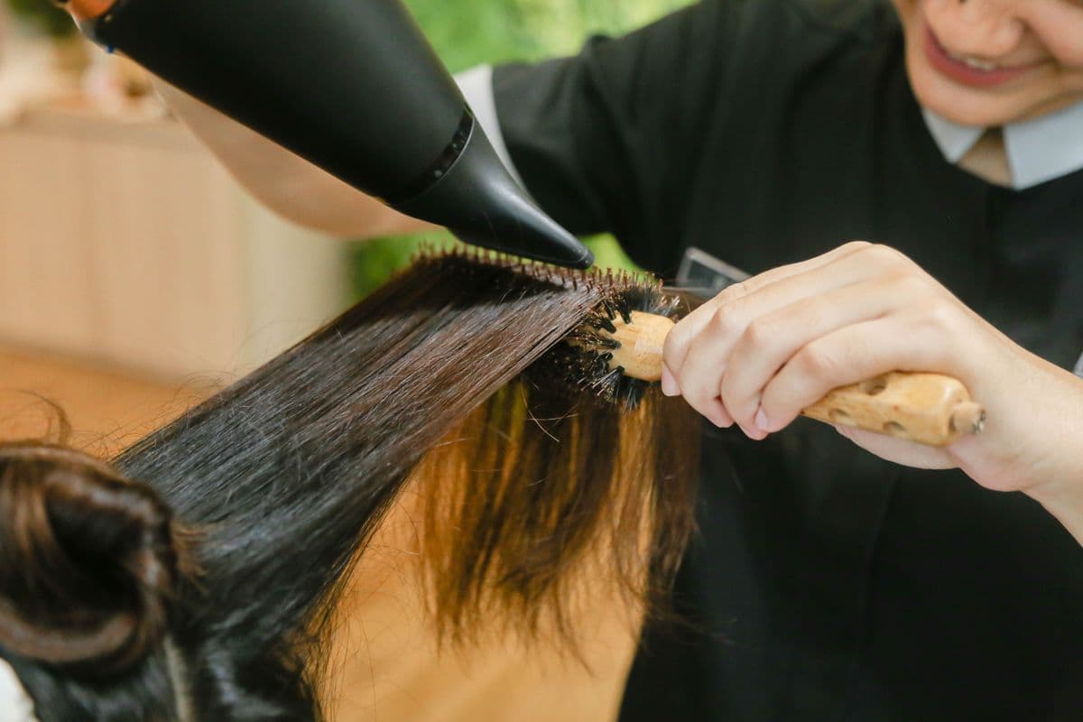 Hair styling in Seoul: blow-dry and updo prices, no haircut