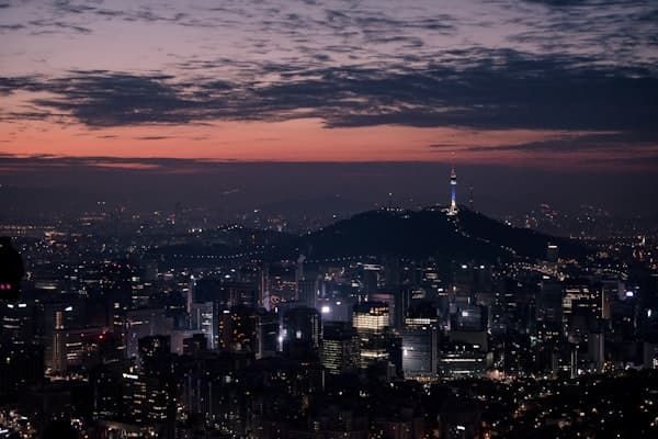 ソウルの秋夕(9月24〜26日)— 韓国最大の連休をまたいでサロンを予約するには