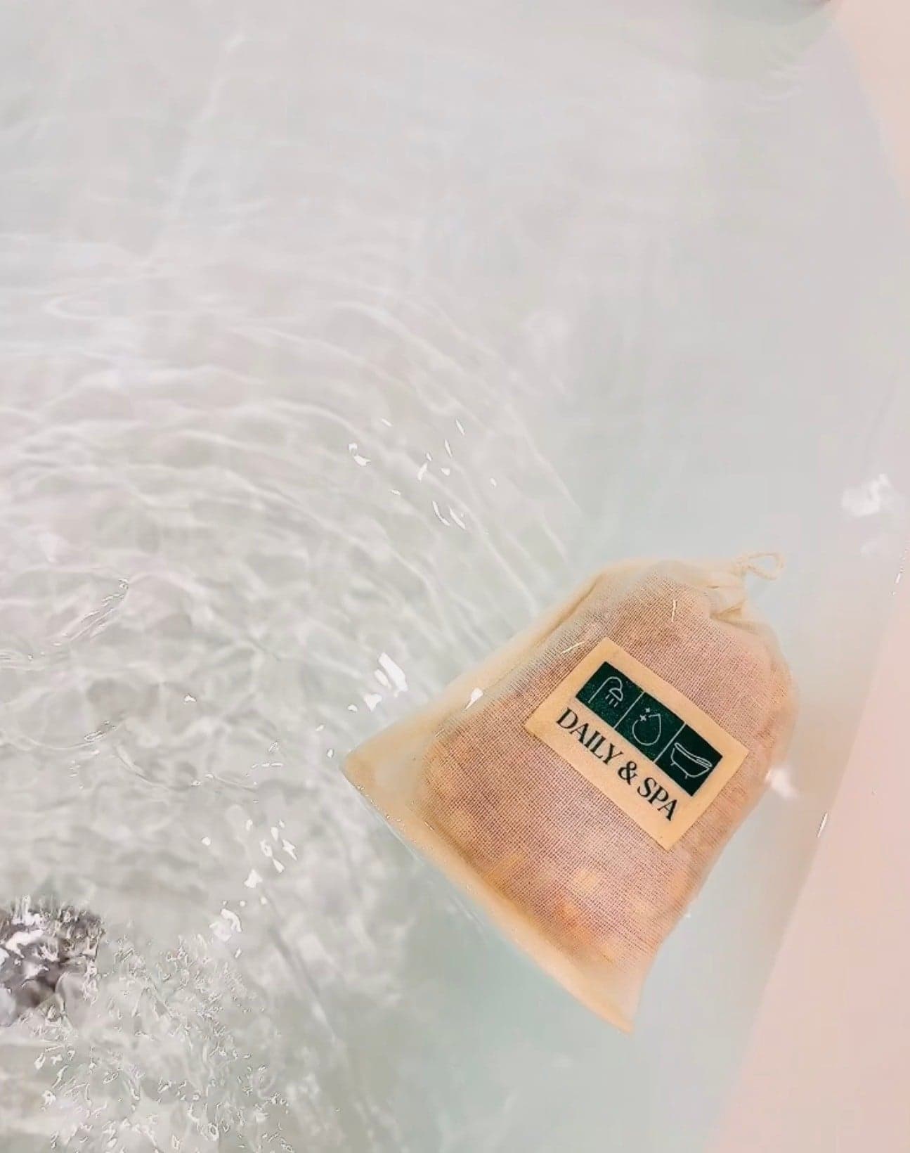 Daily & Spa Body Scrub · photo 6