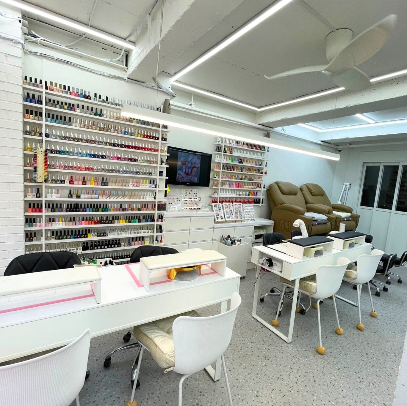 Oyu Nail Hongdae · 照片 4
